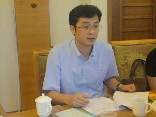 彭州市市长杜浒被调查：35岁即主政一方 名震四川政界