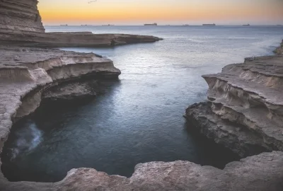 日本100名女星下海 突遭水母袭击宛如炼狱（图）